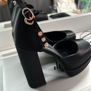 Elegant Black Platform Heels